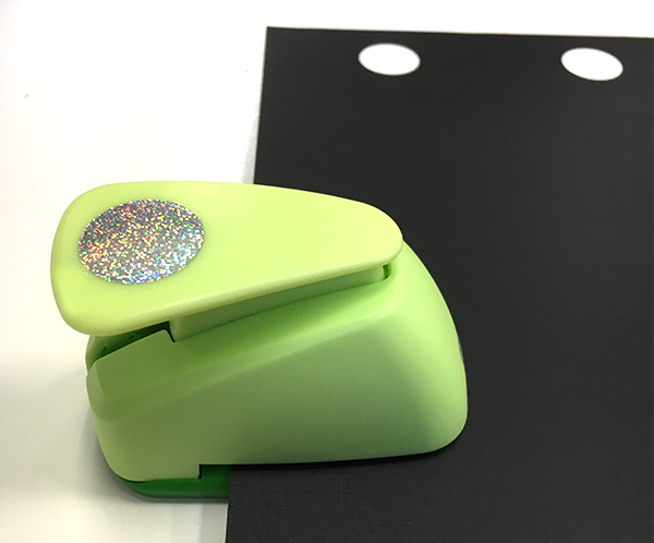 hole puncher, black paper green hole puncher, hole punch, hole puncher, diy crafts